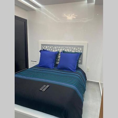 Appartement de 103m2 dans complexe balnéaire Lilac's garden Cabo Negro Esterno foto
