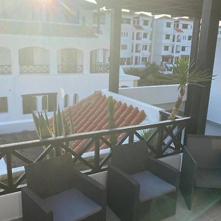 Appartement de 103m2 dans complexe balnéaire Lilac's garden Cabo Negro Esterno foto
