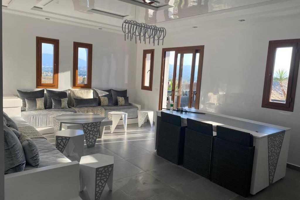 Appartement de 103m2 dans complexe balnéaire Lilac's garden Cabo Negro Esterno foto