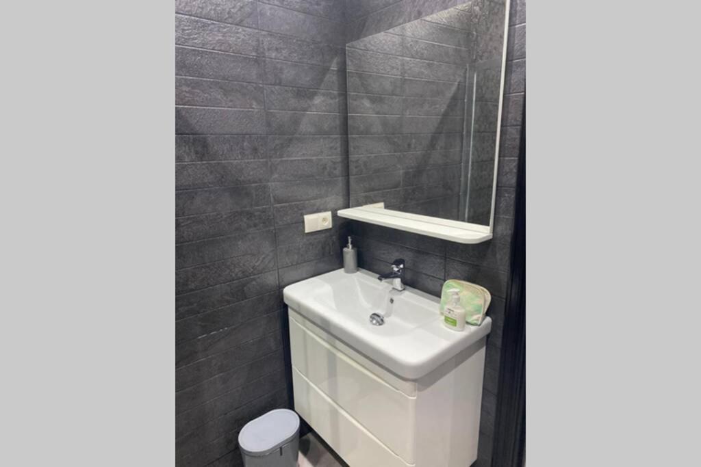 Appartement de 103m2 dans complexe balnéaire Lilac's garden Cabo Negro Esterno foto